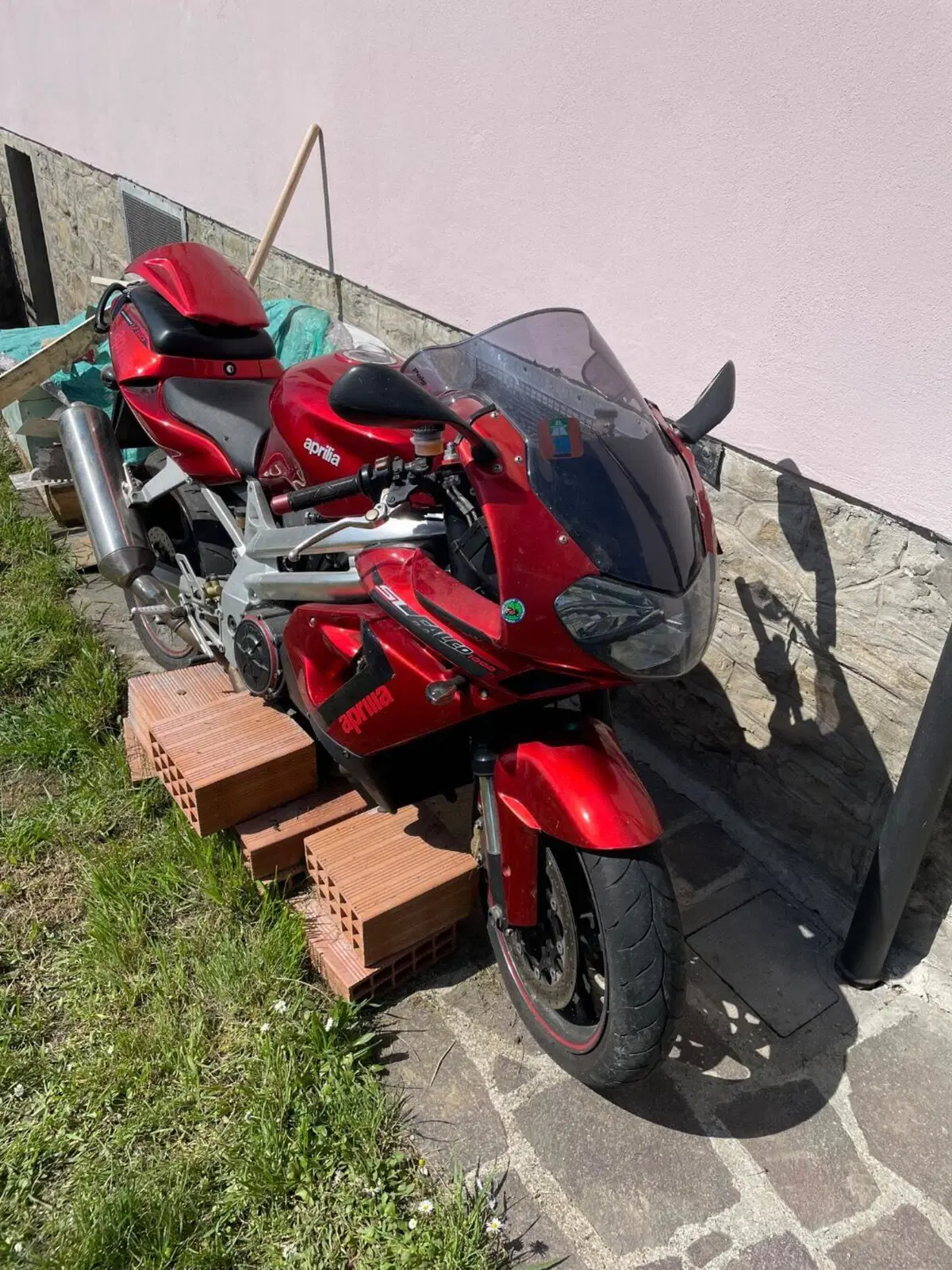 Aprilia SL 1000 Falco (2000 - 04)