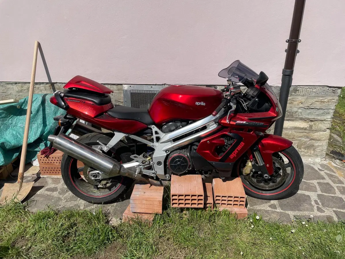 Aprilia SL 1000 Falco (2000 - 04) (2)