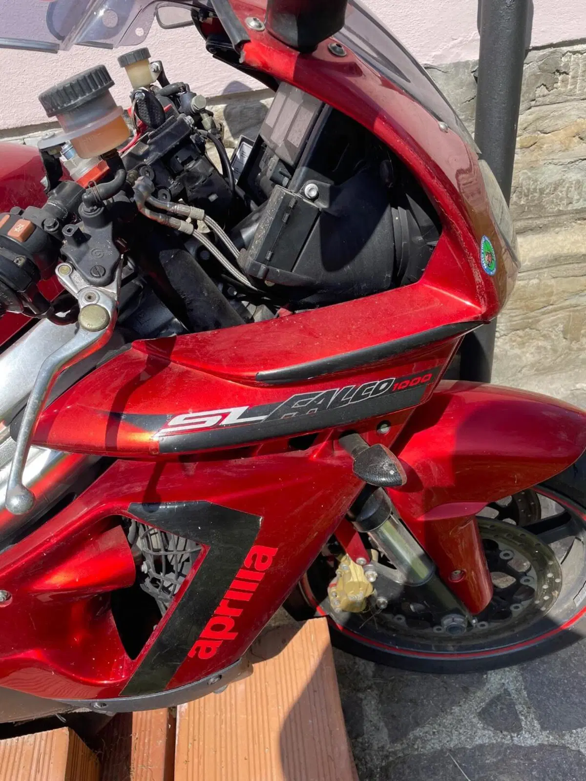 Aprilia SL 1000 Falco (2000 - 04) (4)