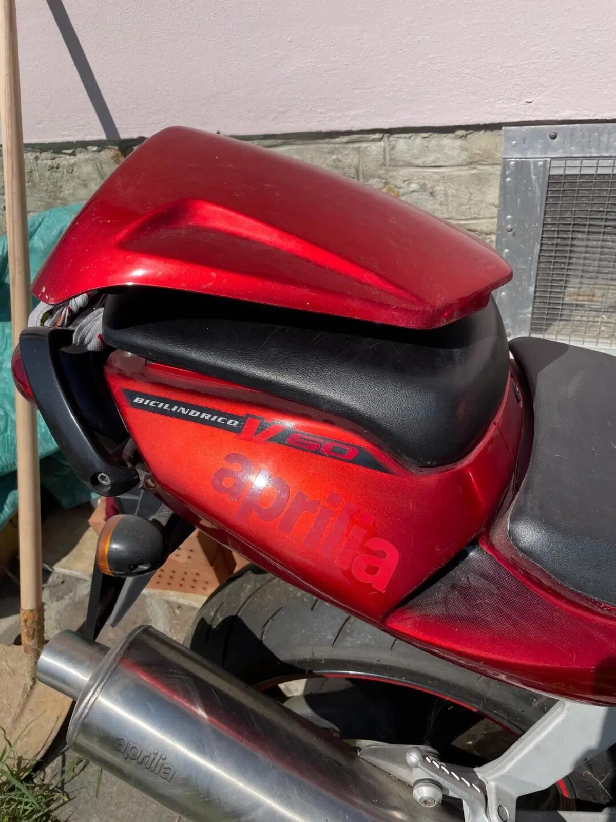 Aprilia SL 1000 Falco (2000 - 04) (6)