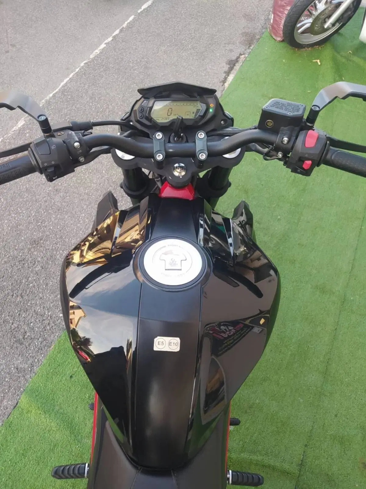 Benelli BN 125 (2021 - 25) (7)