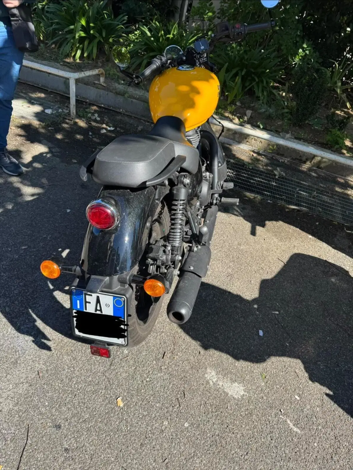 Royal Enfield Meteor 350 (2021 - 26) (2)