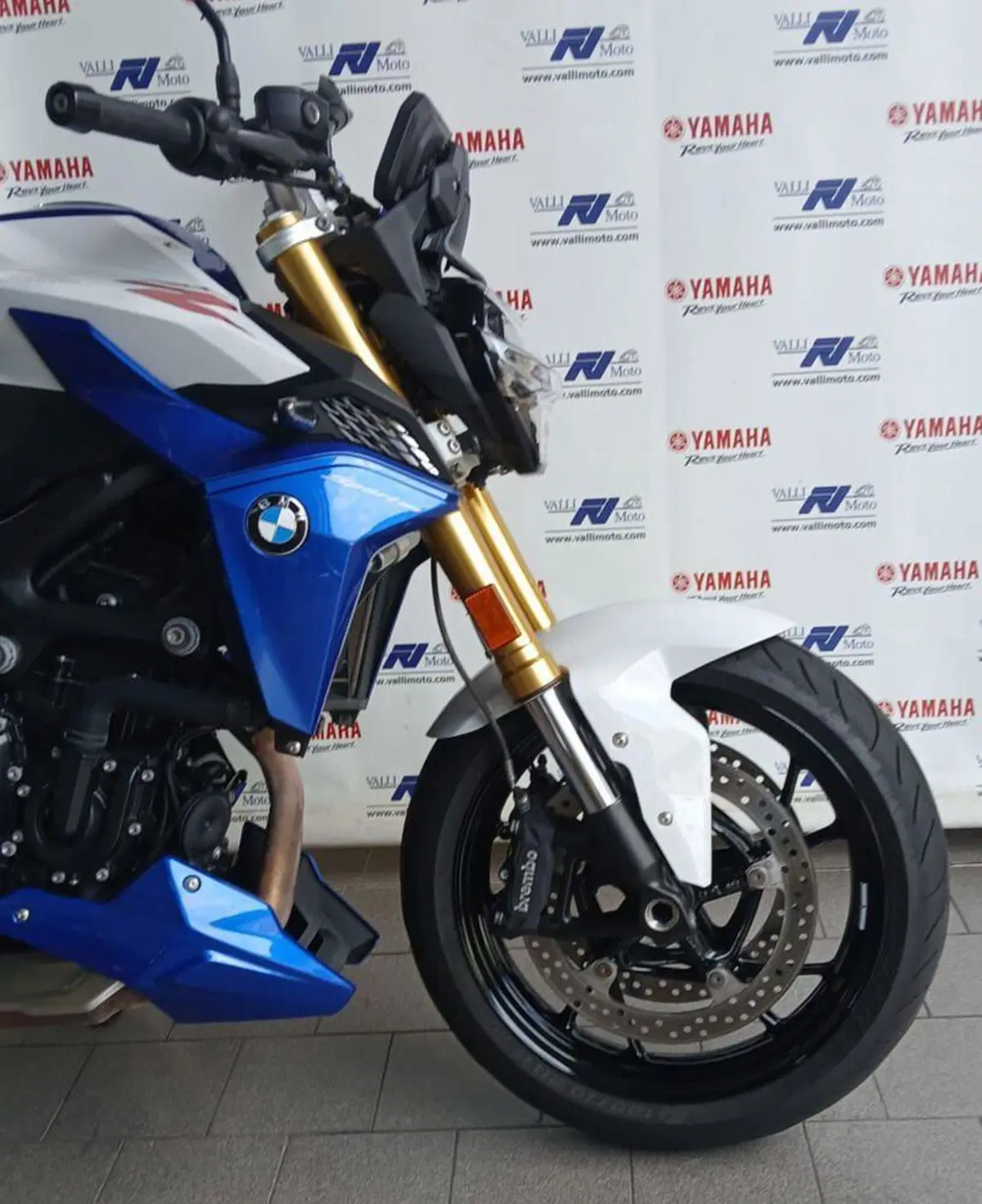 Bmw F 900 R (2021 - 24) (3)