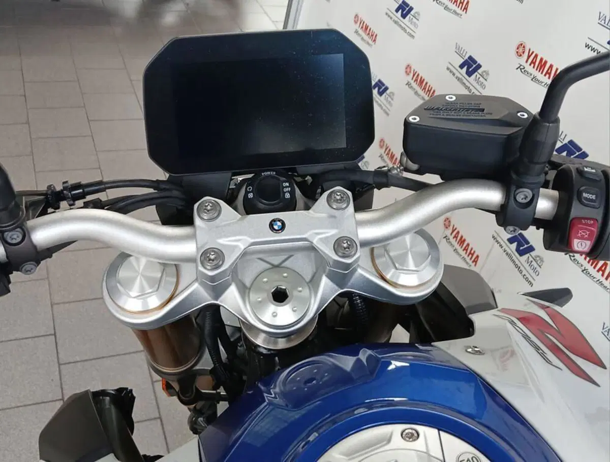 Bmw F 900 R (2021 - 24) (6)
