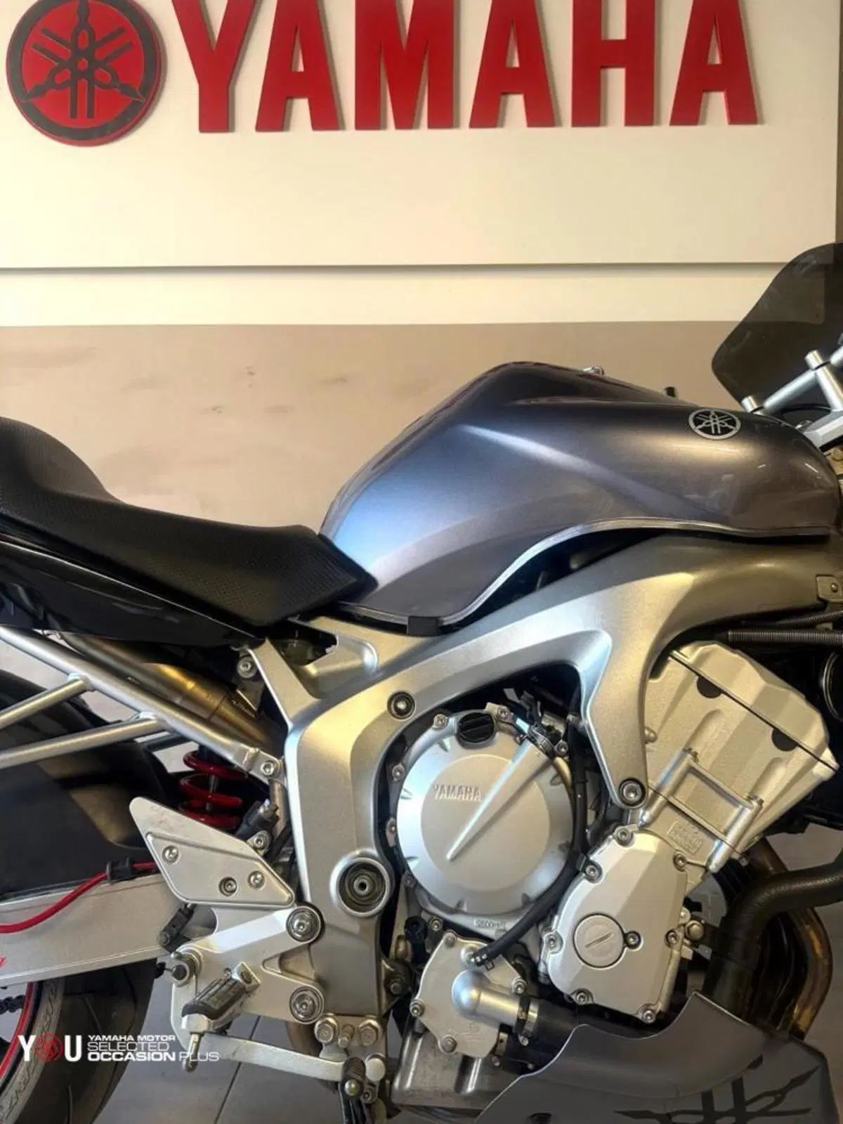 Yamaha FZ6 (2004 - 07) (7)