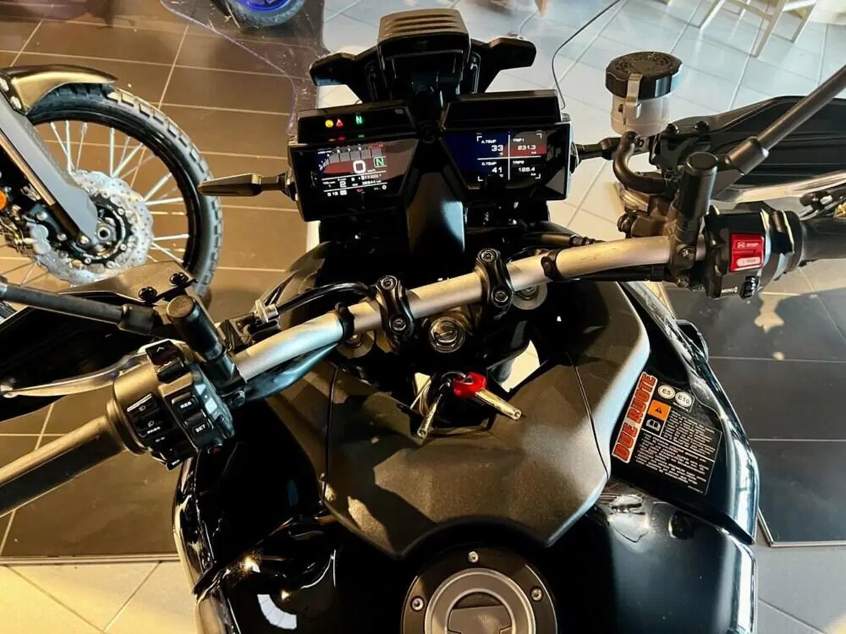 Yamaha Tracer 9 (2021 - 24) (5)