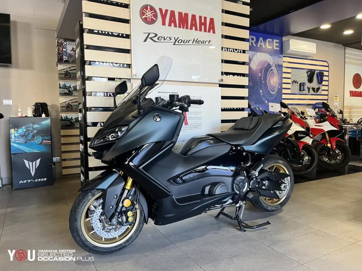 Yamaha T-Max 560 Tech Max (2022 - 24) (7)