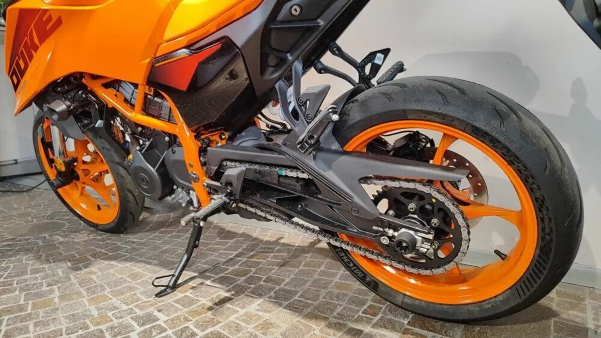 KTM 390 Duke (2024 - 25) (5)