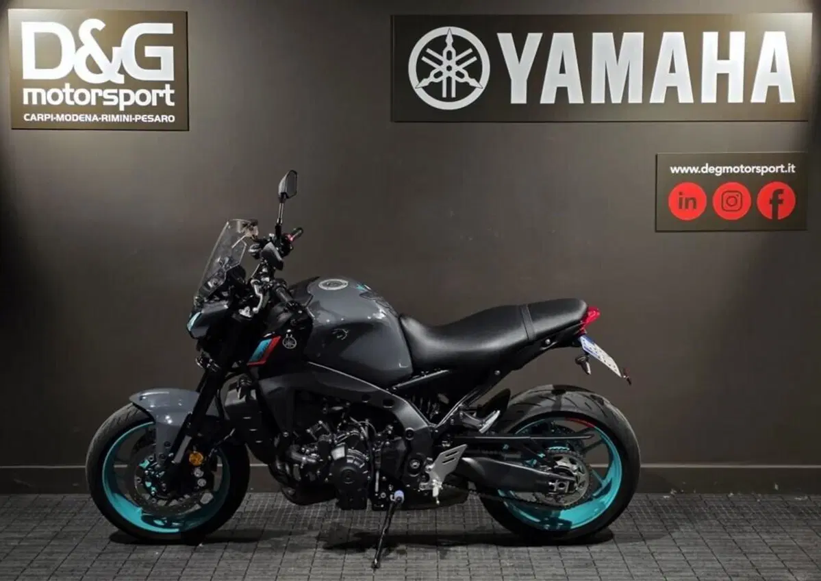Yamaha MT-09 (2021 - 23) (4)