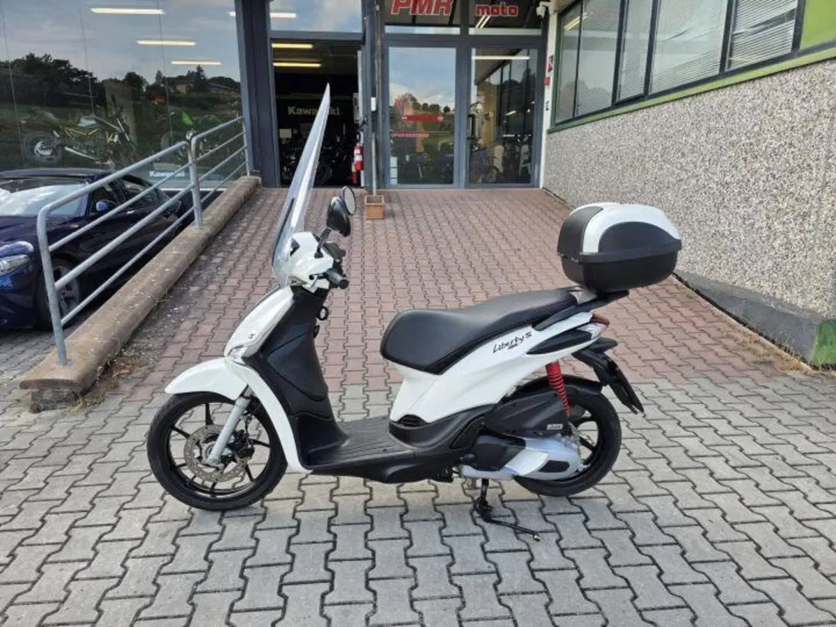 Piaggio Liberty 150 3V S ABS (2021 - 24) (3)