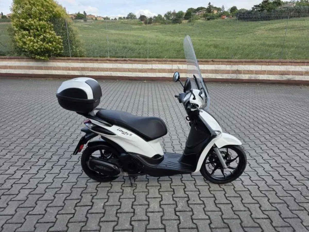 Piaggio Liberty 150 3V S ABS (2021 - 24) (4)