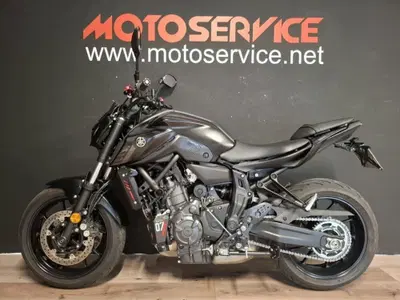 Yamaha MT-07 (2021 - 24) usata