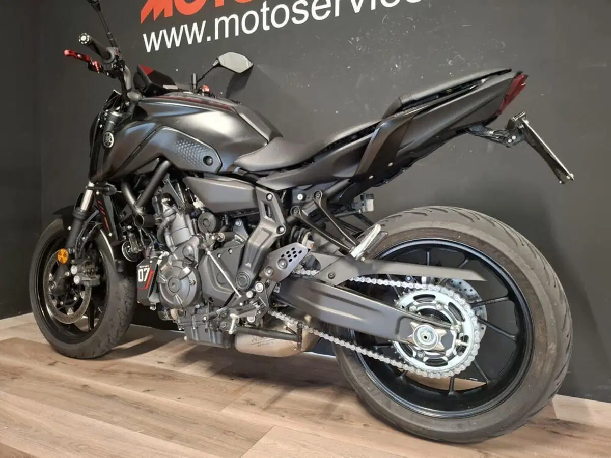 Yamaha MT-07 (2021 - 24) (3)