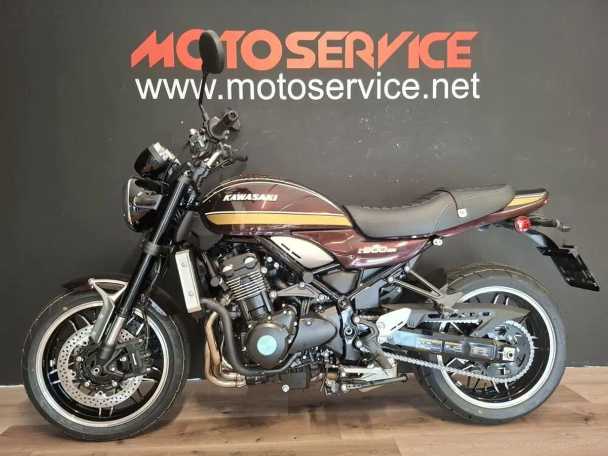 Kawasaki Z 900 RS (2026)