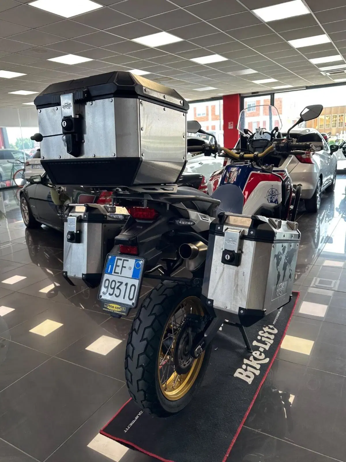 Honda Africa Twin CRF 1000L DCT ABS (2016 - 17) (6)