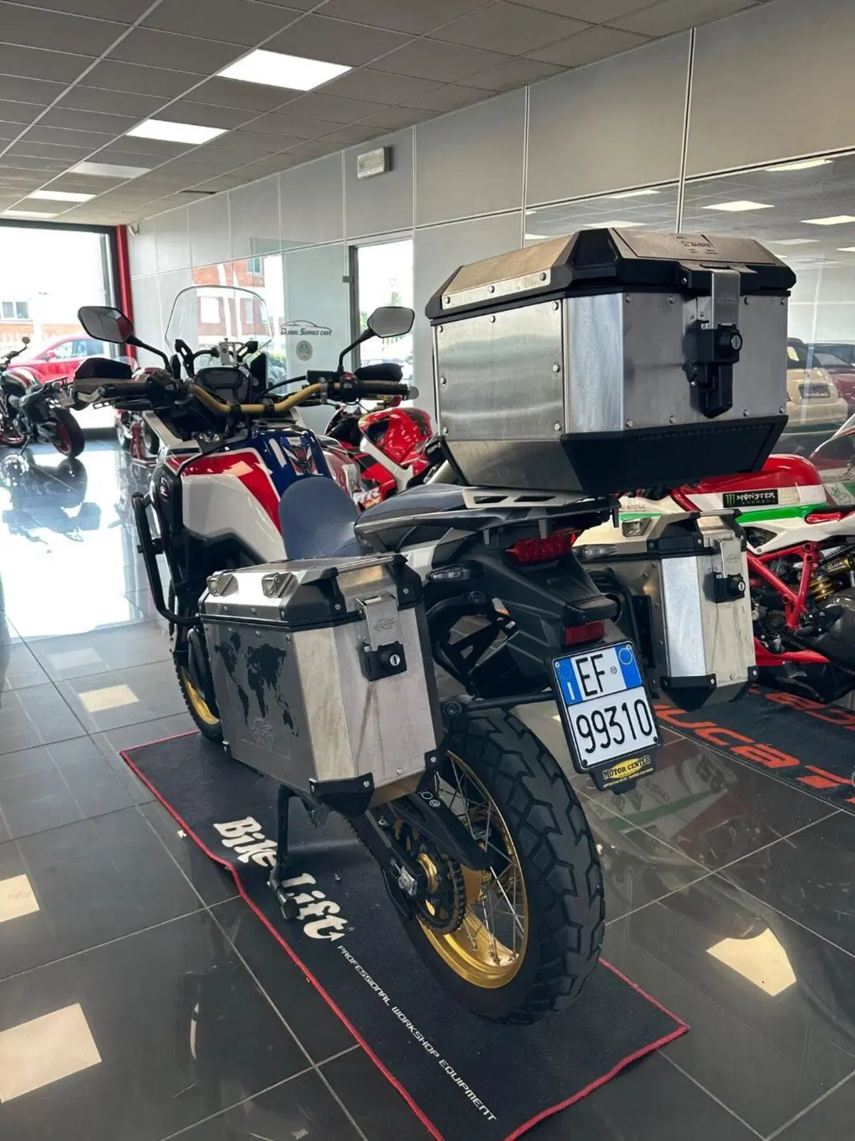 Honda Africa Twin CRF 1000L DCT ABS (2016 - 17) (7)