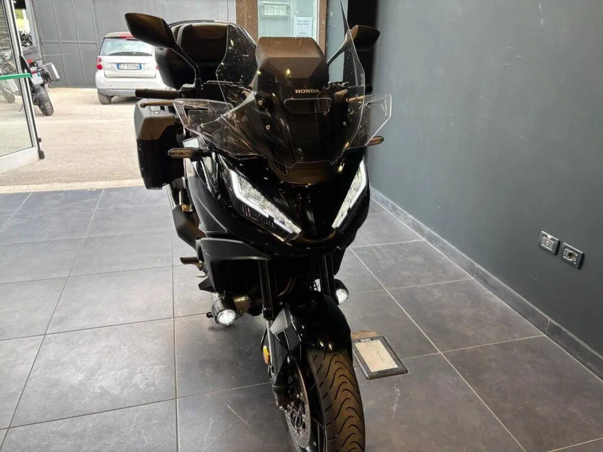 Honda NT 1100 Travel DCT (2022 - 24) (5)