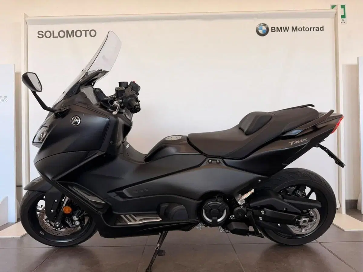 Yamaha T-Max 560 Tech Max (2022 - 24)