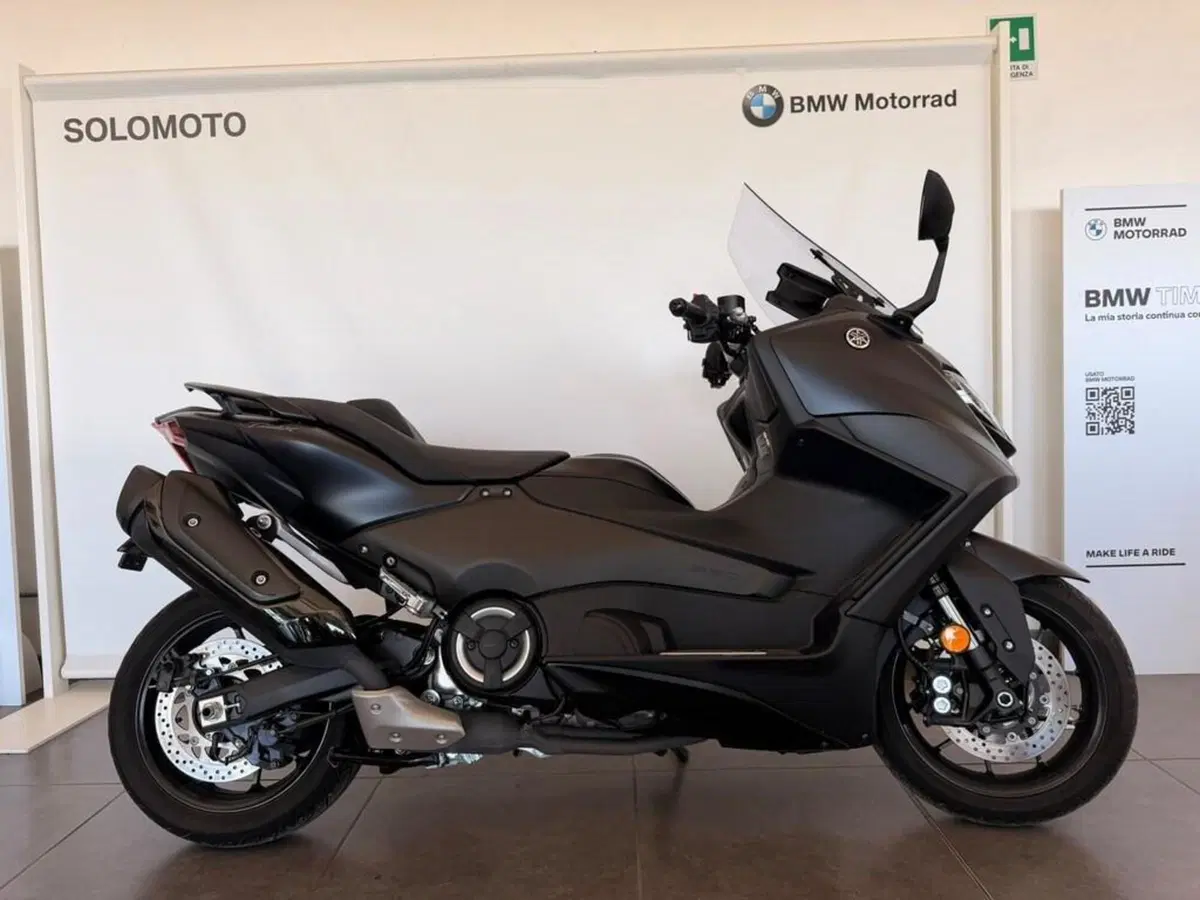 Yamaha T-Max 560 Tech Max (2022 - 24) (2)