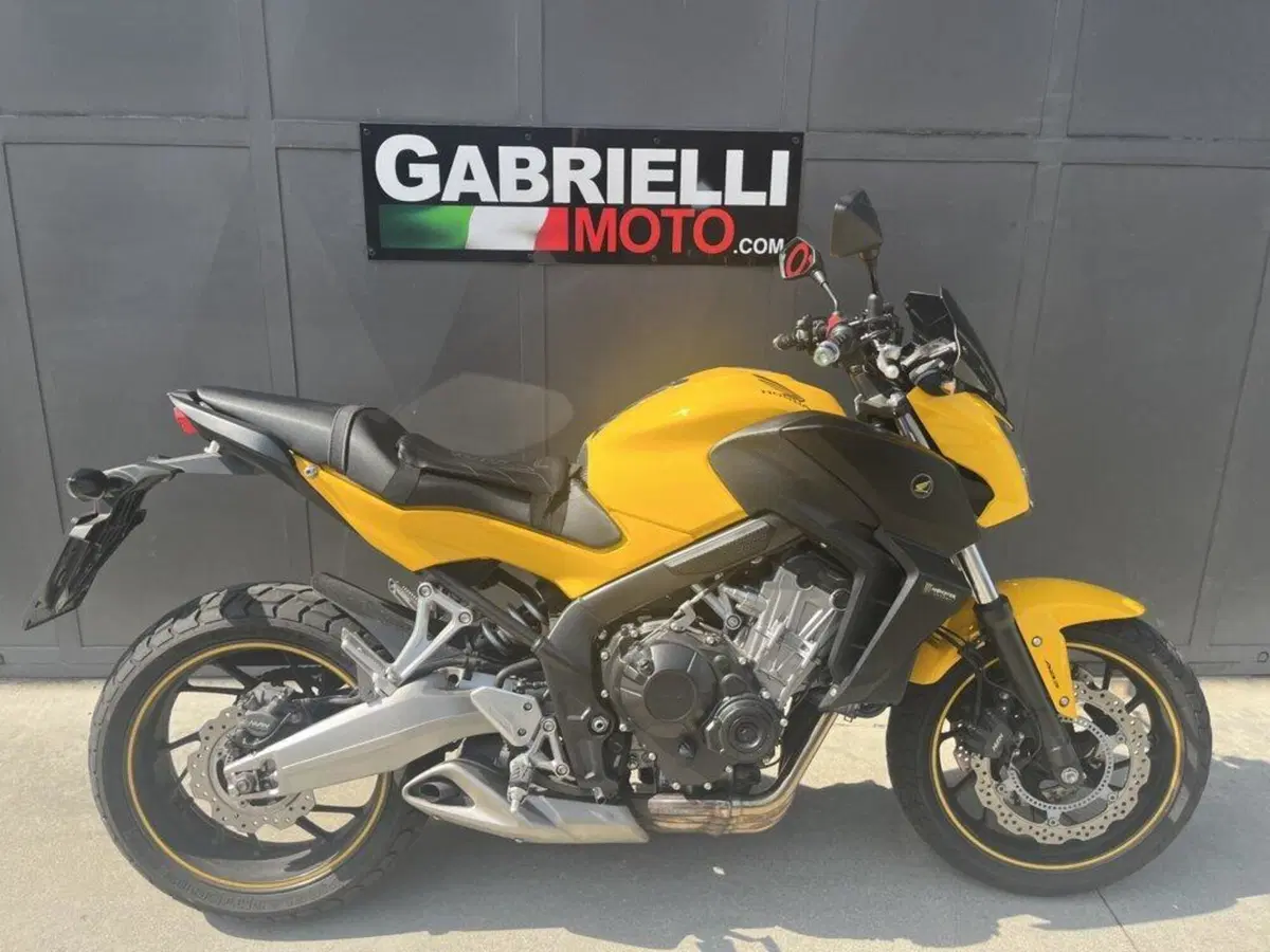 Honda CB 650 F ABS (2014 - 17) (3)