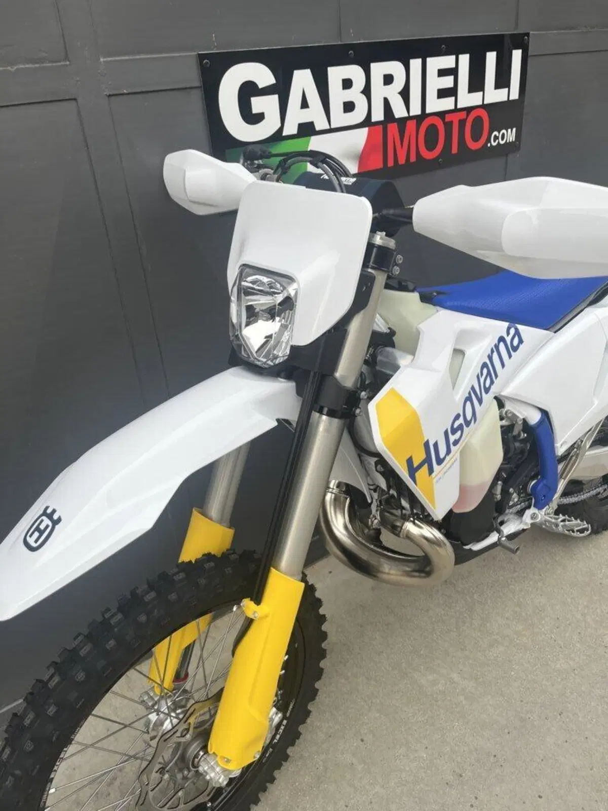 Husqvarna TE 300 (2027) (2)