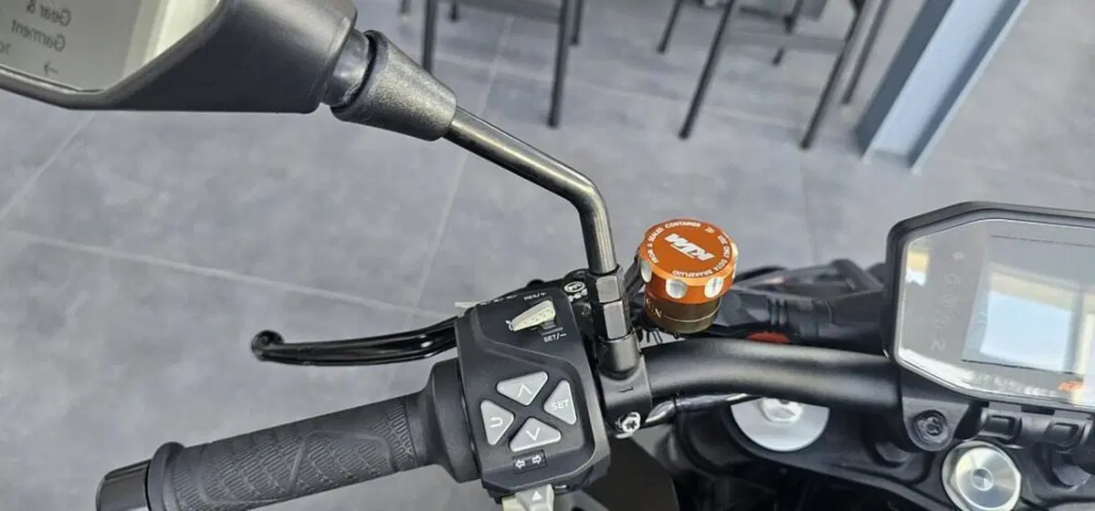 KTM 1290 Super Duke R ABS (2014 - 16) (11)