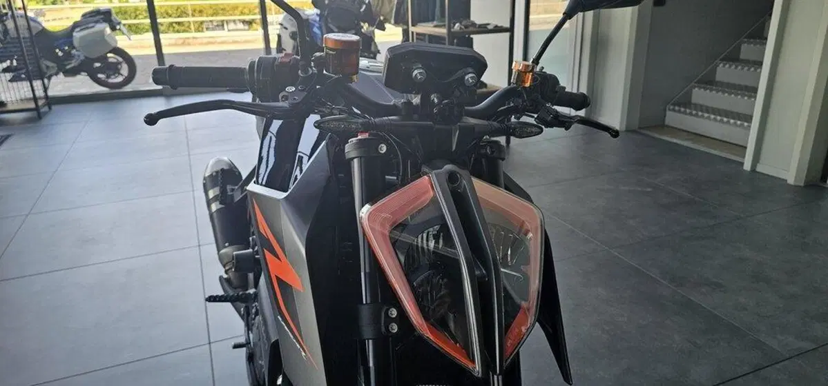 KTM 1290 Super Duke R ABS (2014 - 16) (6)