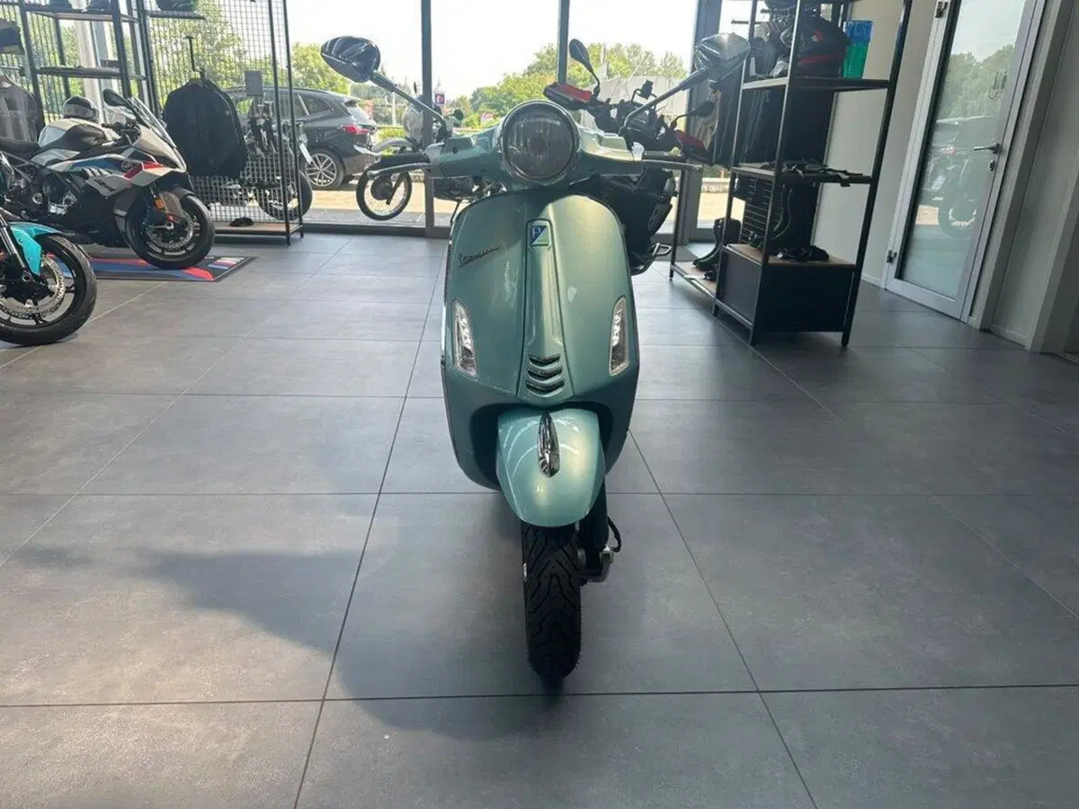 Vespa Primavera 125 3V ie ABS (2014 - 16) (4)