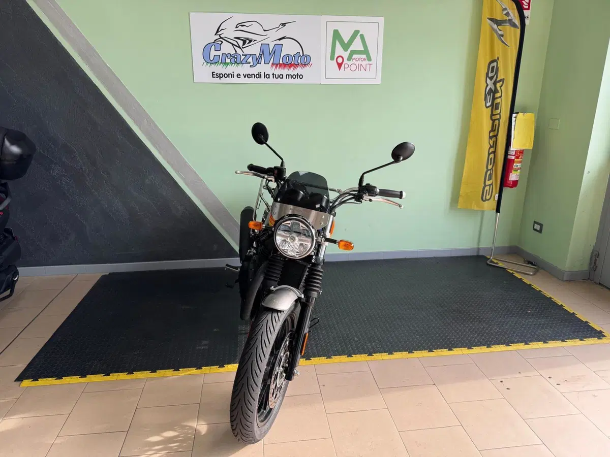Royal Enfield Interceptor 650 (2021 - 26) (4)
