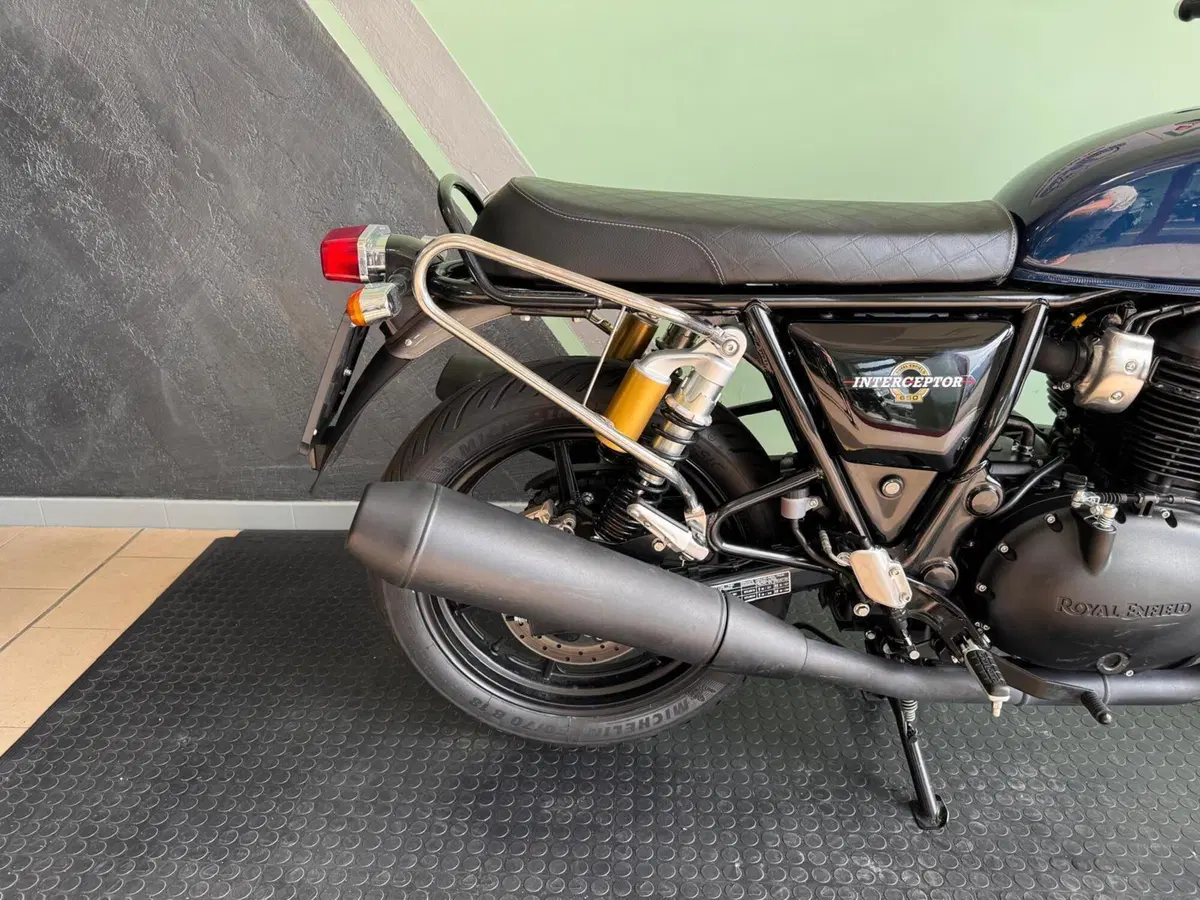 Royal Enfield Interceptor 650 (2021 - 26) (9)