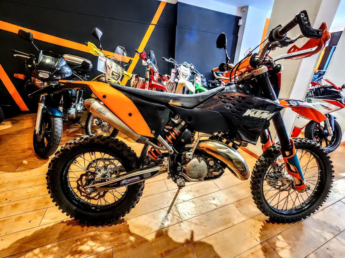 KTM 125 EXC (2007) (2)