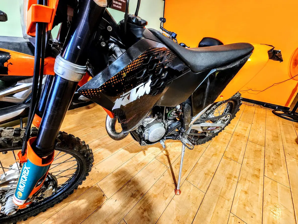 KTM 125 EXC (2007) (6)