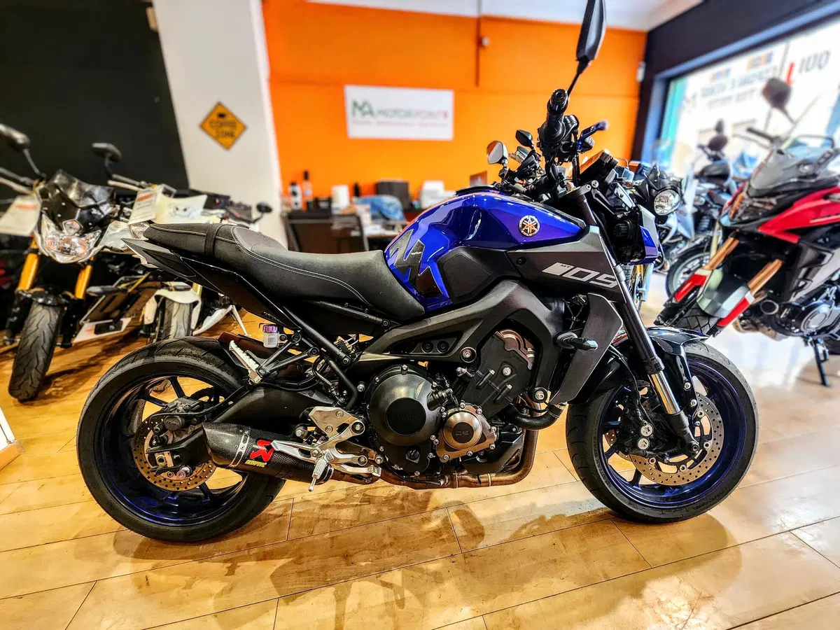 Yamaha MT-09 (2017 - 20) (7)