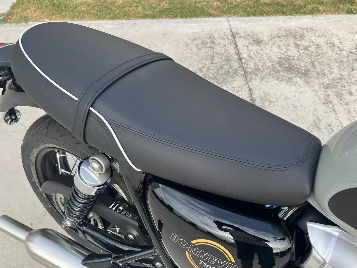 Triumph Bonneville T100 (2026) (6)