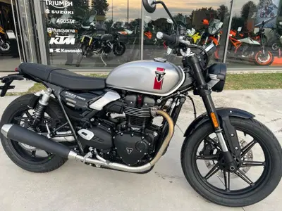 Triumph Speed Twin 900 (2025 - 26) usata