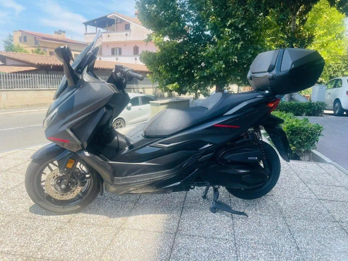 Honda Forza 350 Deluxe (2025 - 26) (5)