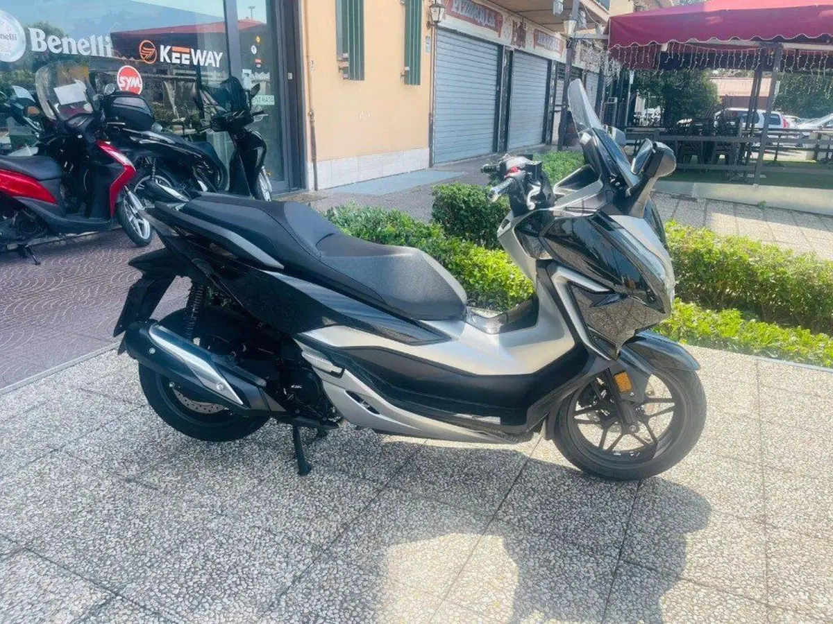 Honda Forza 300 ABS (2018 - 20) (9)