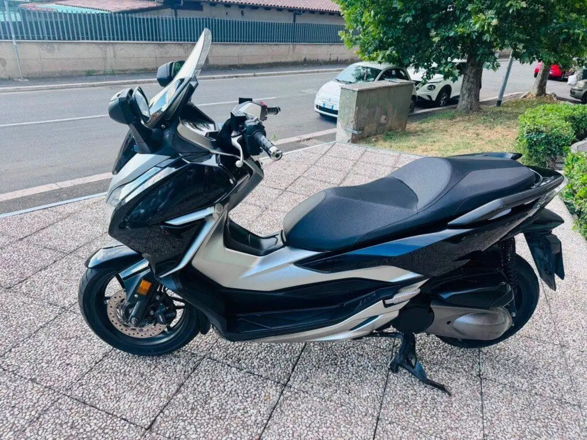 Honda Forza 300 ABS (2018 - 20) (4)