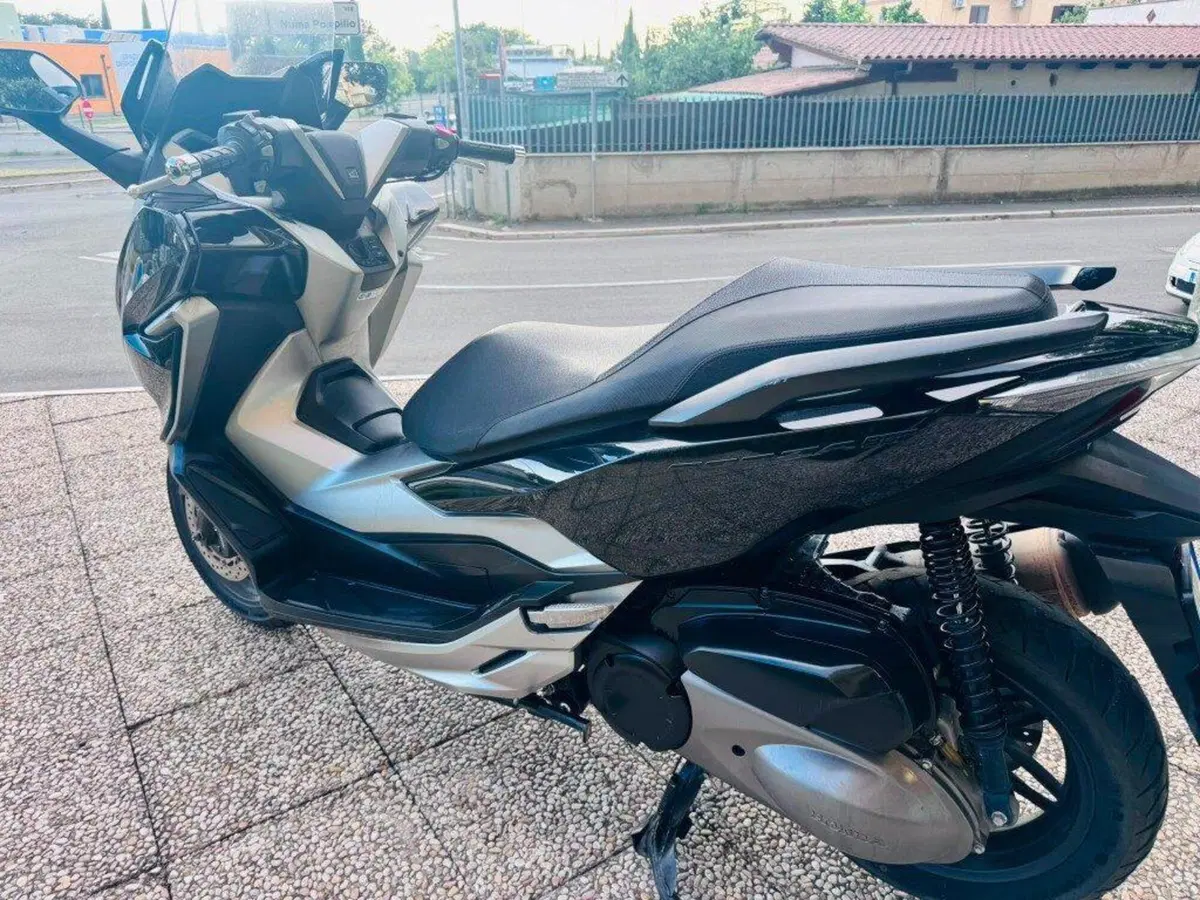 Honda Forza 300 ABS (2018 - 20) (7)