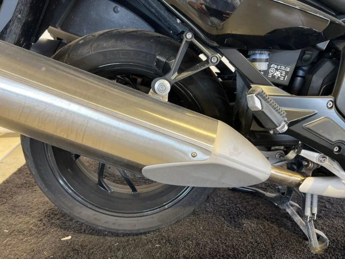 Bmw K 1600 GT (2022 - 27) (9)