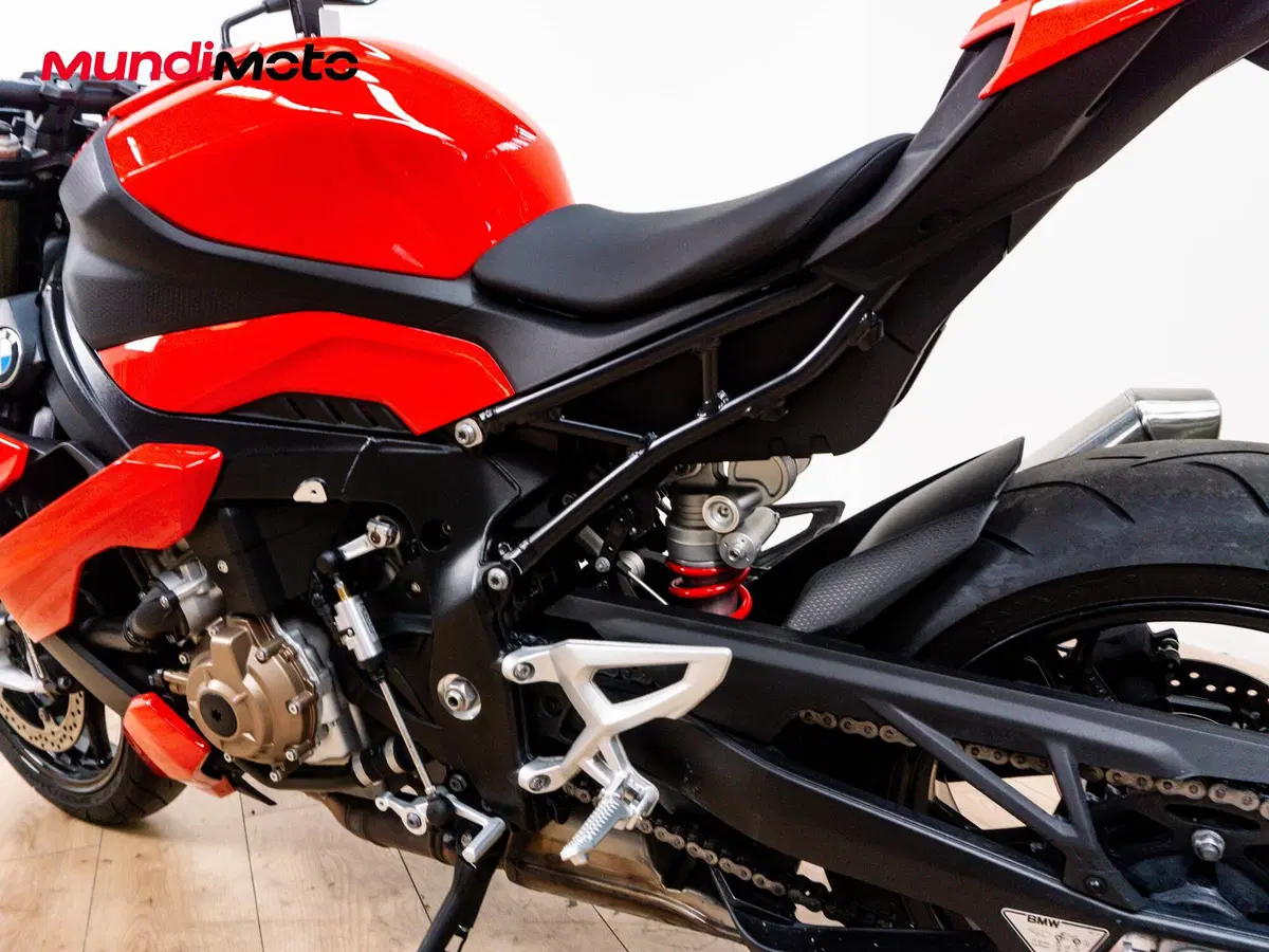 Bmw S 1000 R (2014 - 16) (10)