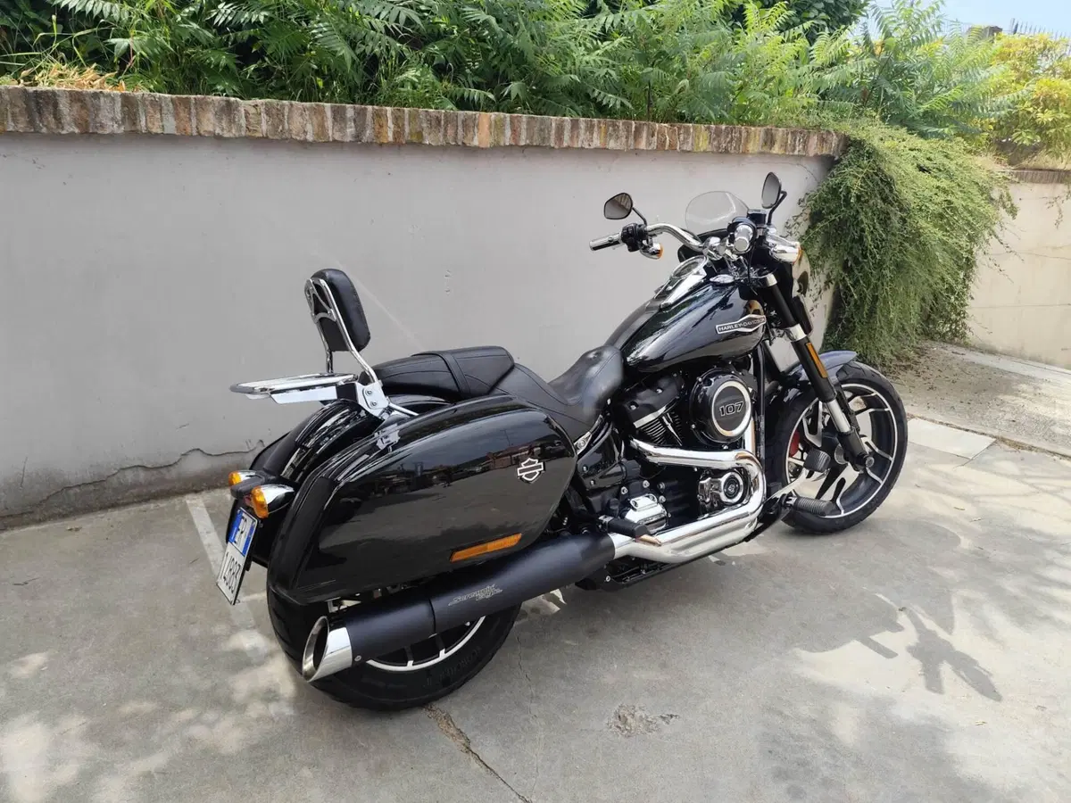 Harley-Davidson 107 Sport Glide (2018 - 20) (2)