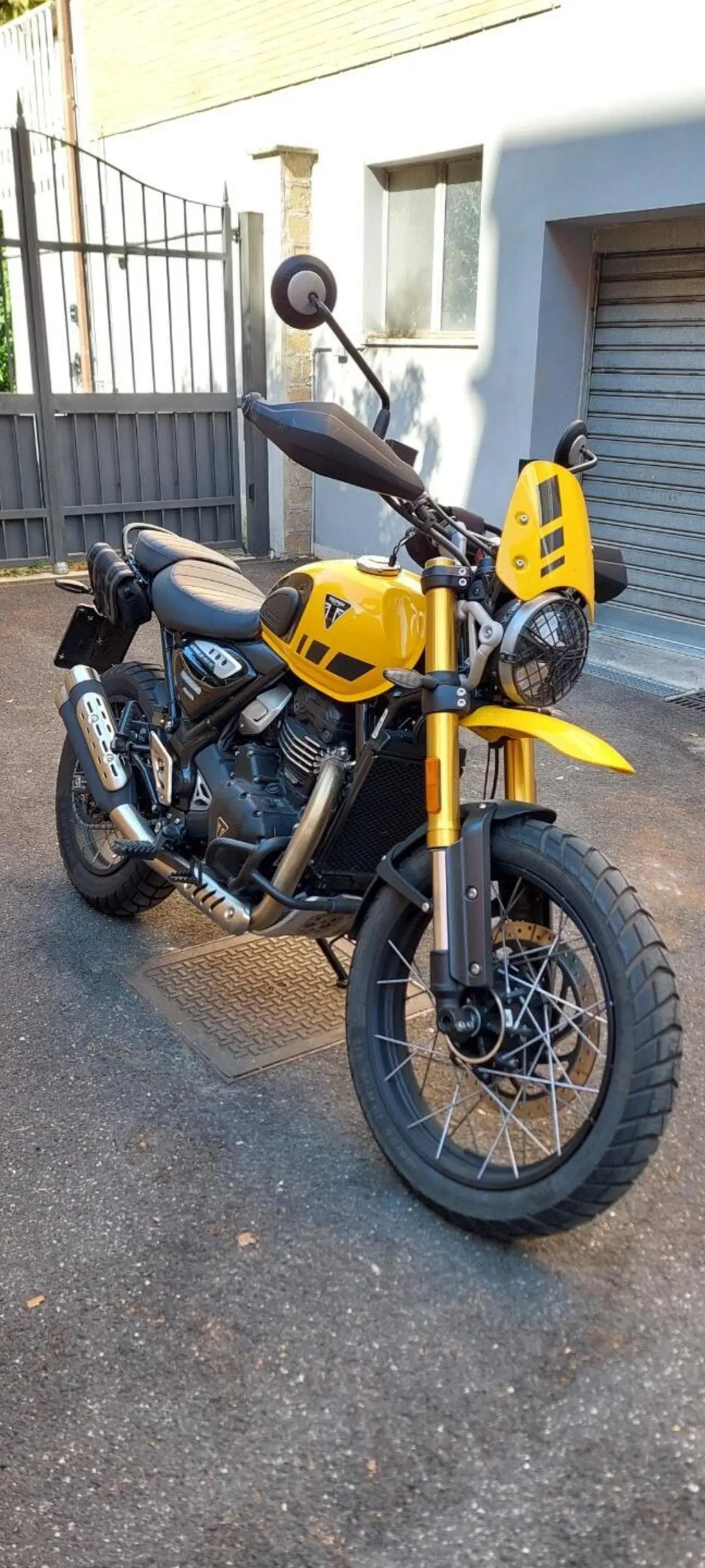 Triumph Scrambler 400 XC (2025 - 26) (3)