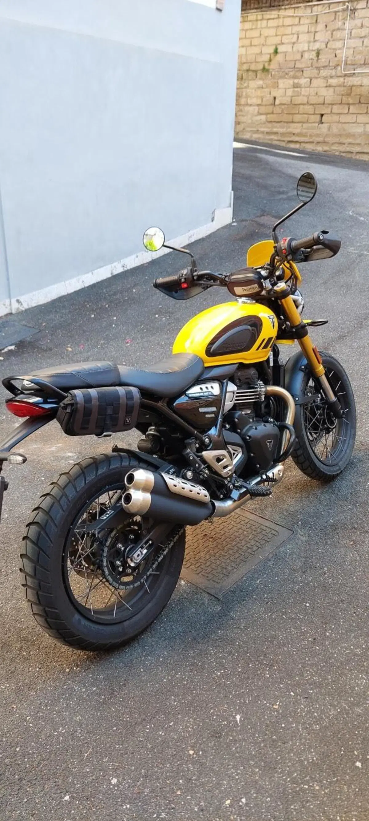 Triumph Scrambler 400 XC (2025 - 26) (4)