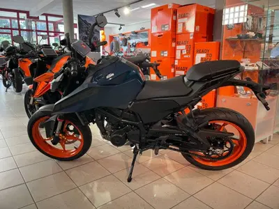 KTM 125 Duke (2026) nuova