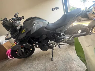 Bmw F 900 R (2021 - 24) usata