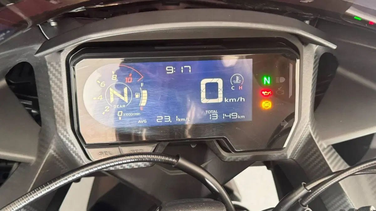 Honda CBR 500 R (2021) (20)