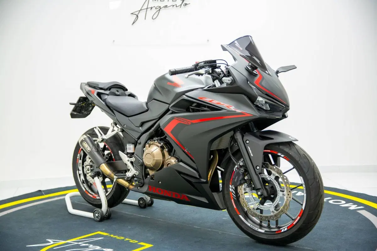 Honda CBR 500 R (2021) (5)
