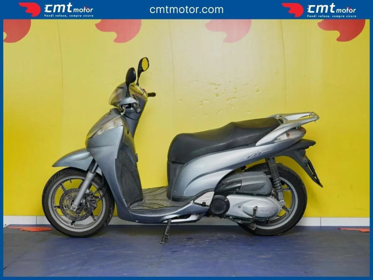 Honda SH 300 i (2006 - 10) (2)
