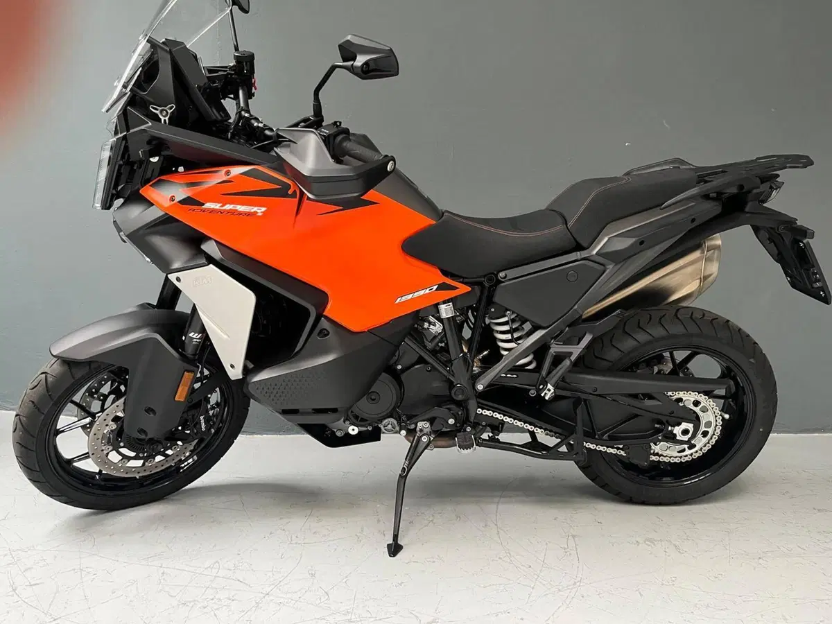 KTM 1390 Super Adventure S EVO (2026) (2)